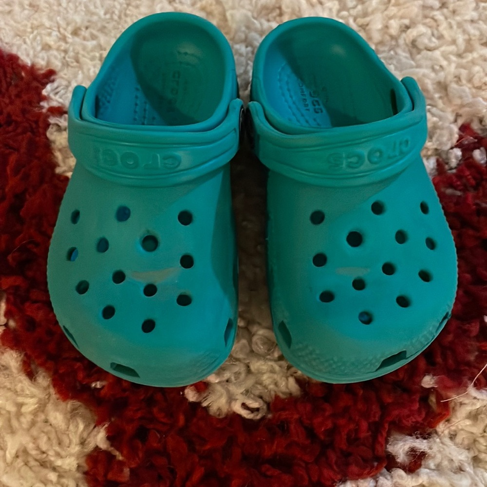 Crocs!